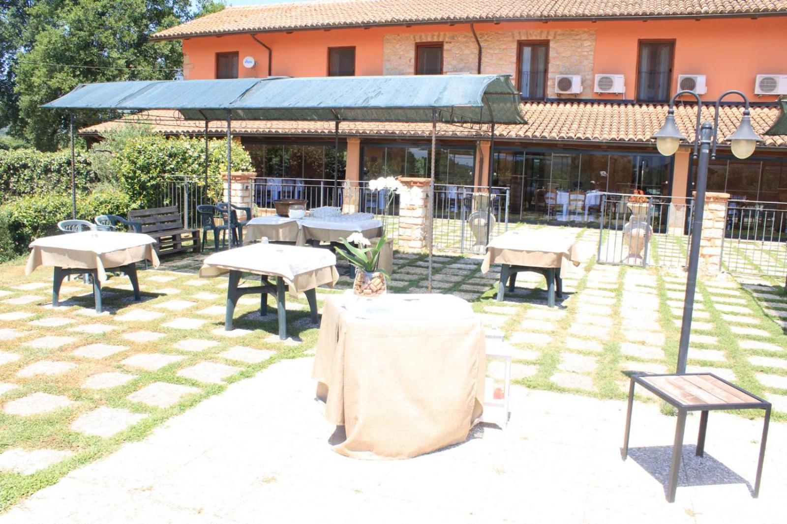 La Fattoria Di Carlotta Villa Maenza Exterior photo